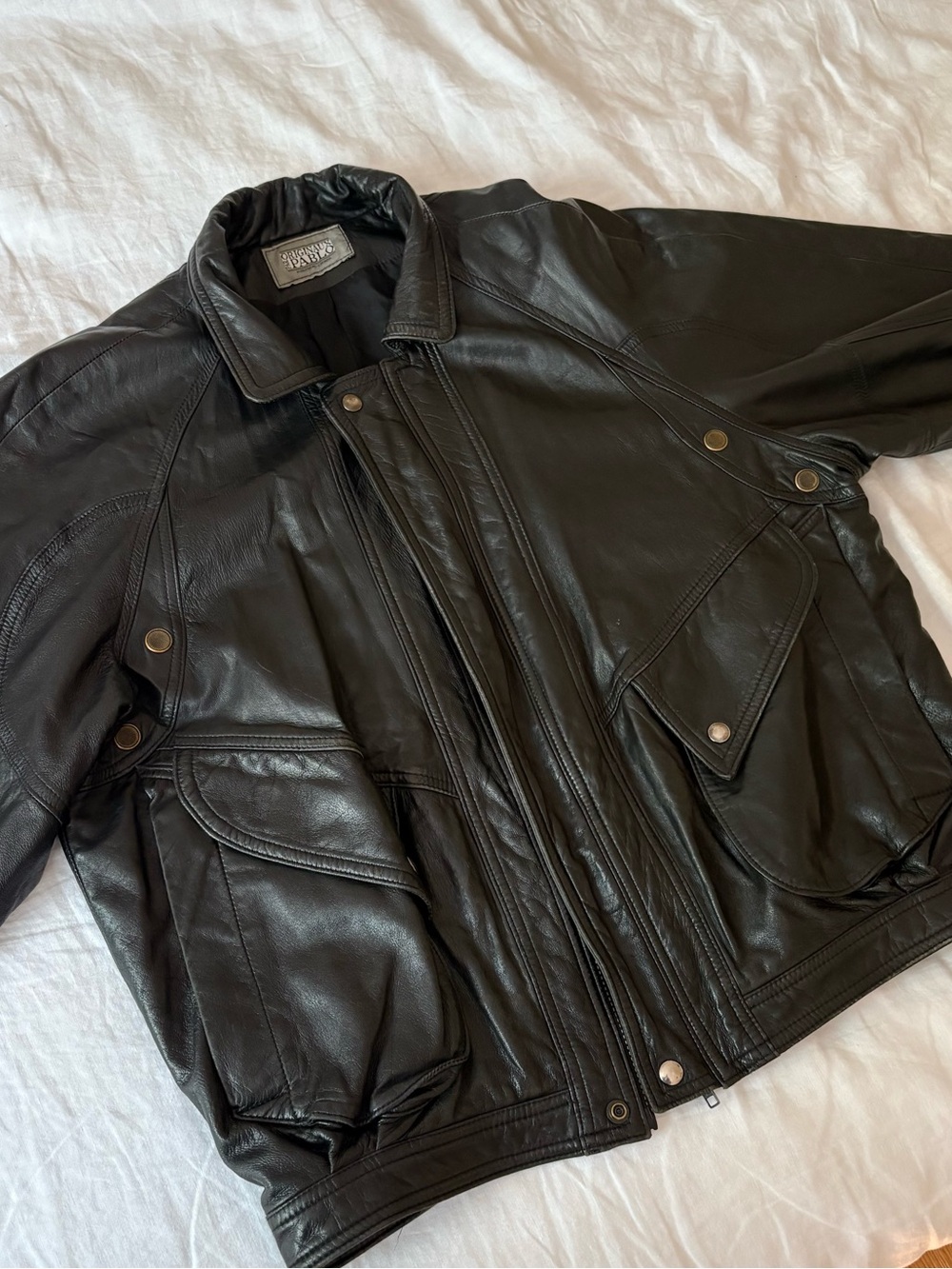 100% leather vintage motorcycle jacket black made in Canada 🇨🇦